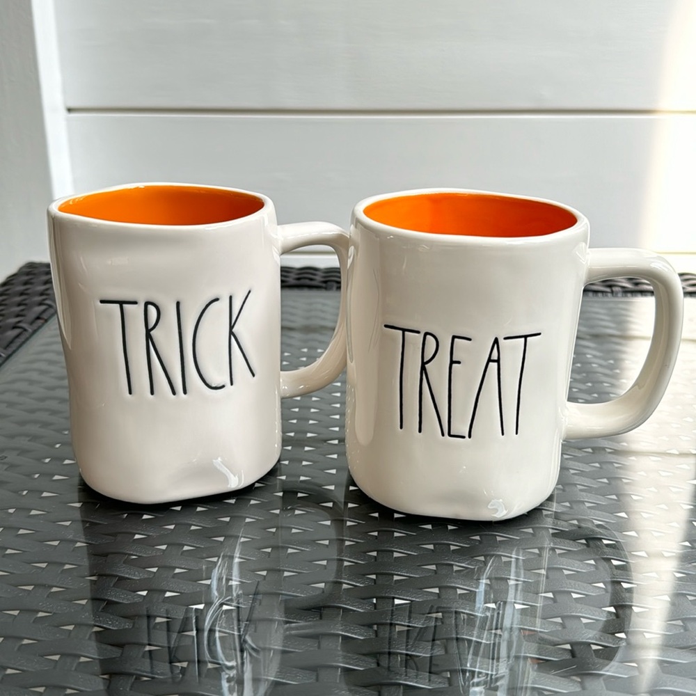 Rae Dunn TRICK TREAT Double Sided Mug Orange interior Set of two